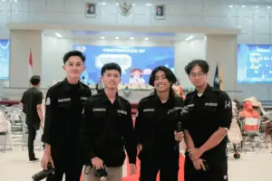 Read more about the article HIMAFISI Berperan sebagai Delegasi Dokumentasi dalam Acara Pelepasan Calon Guru FKIP UNEJ